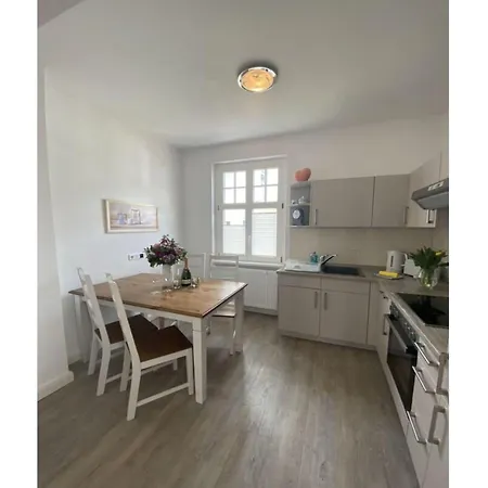 Spacious Near The Seabeach Heringsdorf (Usedom)