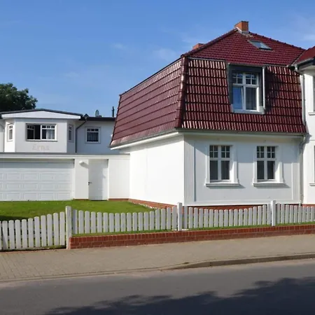 Apartment Spacious Near The Seabeach *